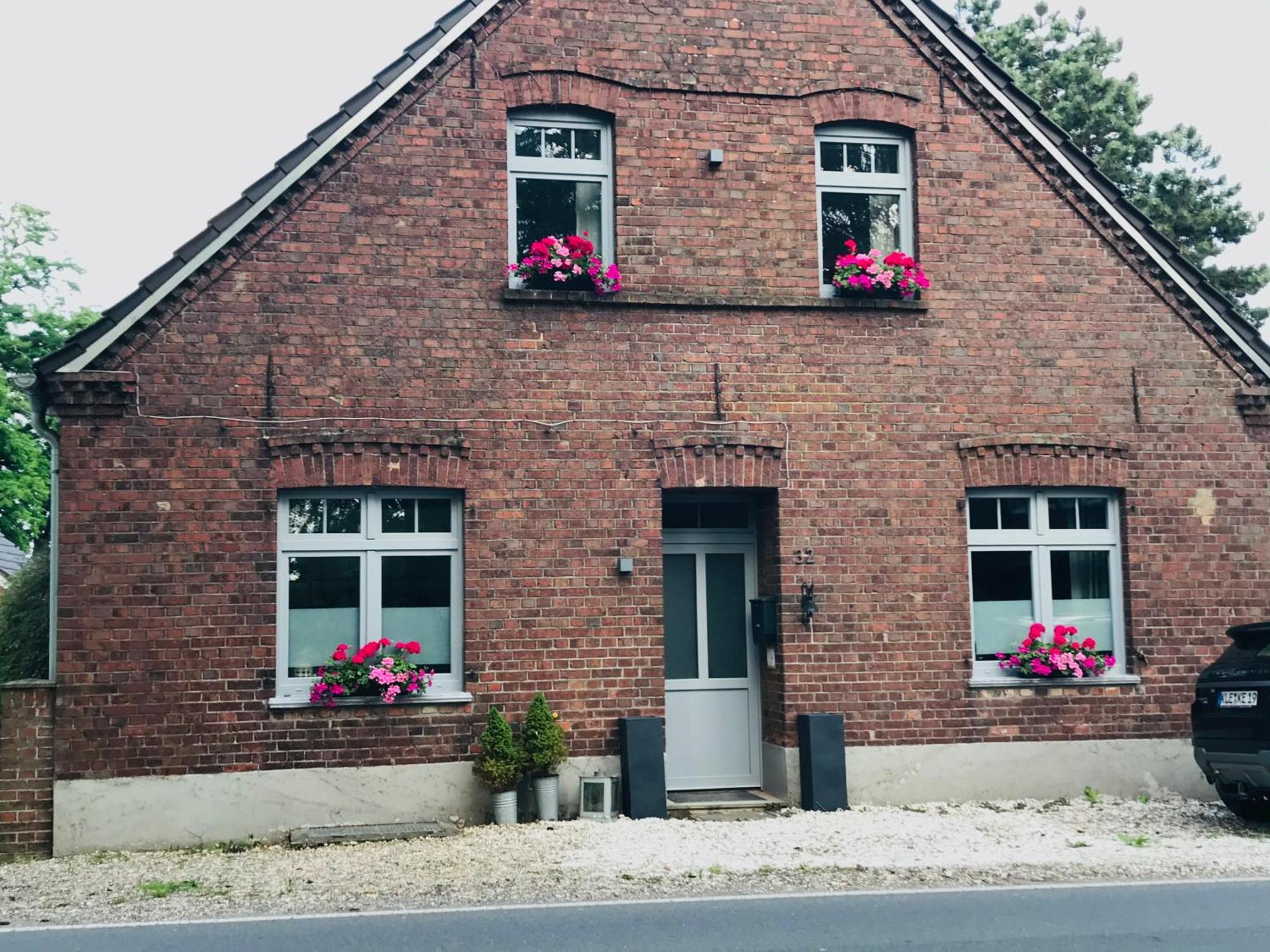Ks Kotten Bed And Breakfast Rees Exteriör bild